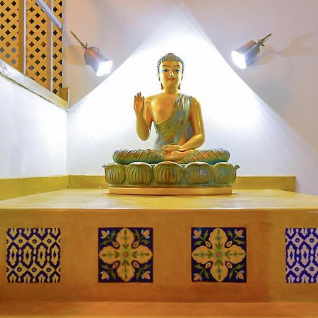 Agastya Villa By Veo - Part Of Stayvista 巴达米 外观 照片