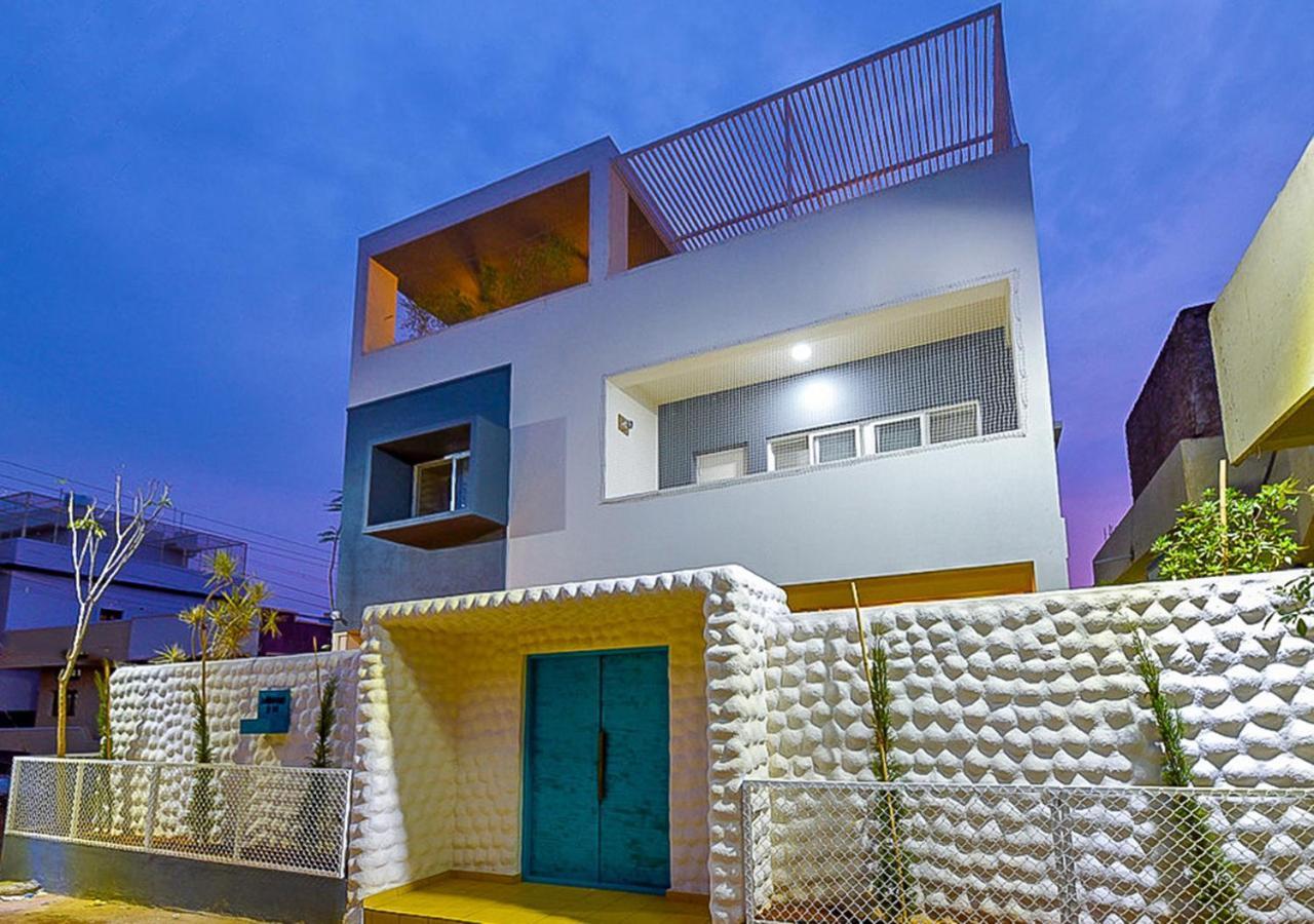 Agastya Villa By Veo - Part Of Stayvista 巴达米 外观 照片
