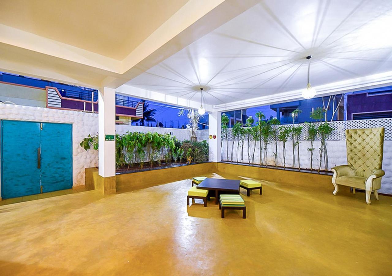 Agastya Villa By Veo - Part Of Stayvista 巴达米 外观 照片