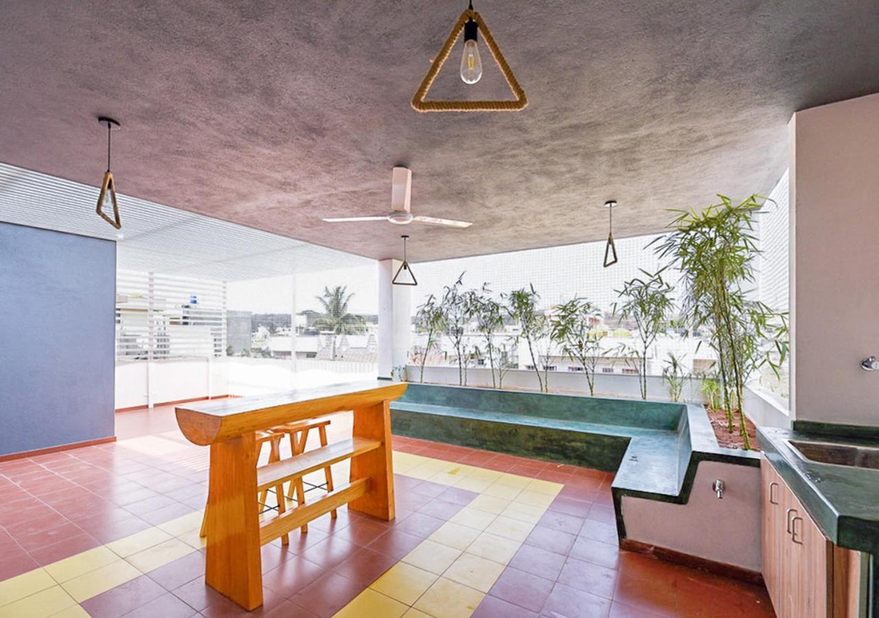 Agastya Villa By Veo - Part Of Stayvista 巴达米 外观 照片